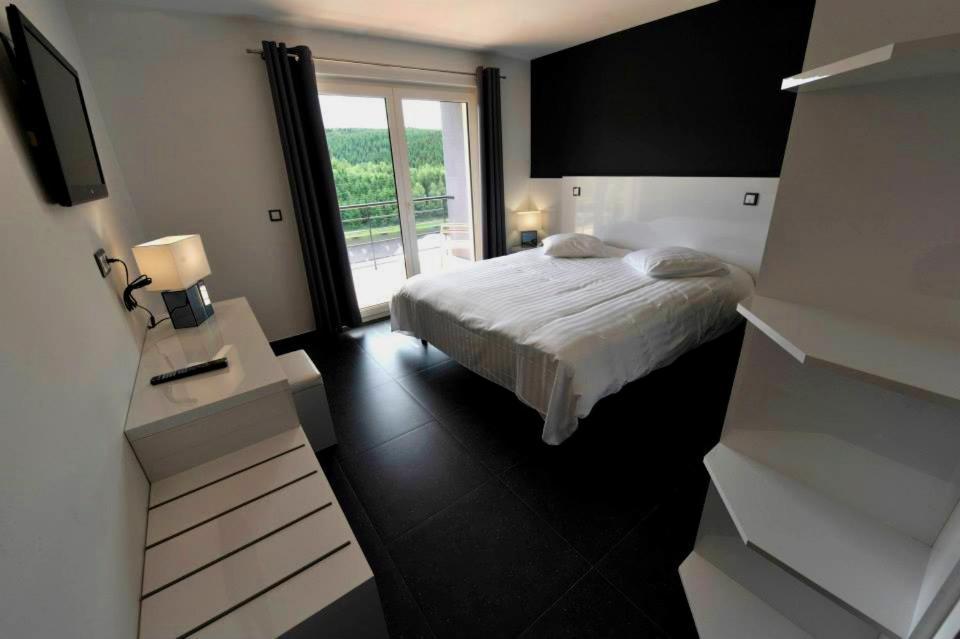 Hotel Bo Rivage Neufchateau Bagian luar foto
